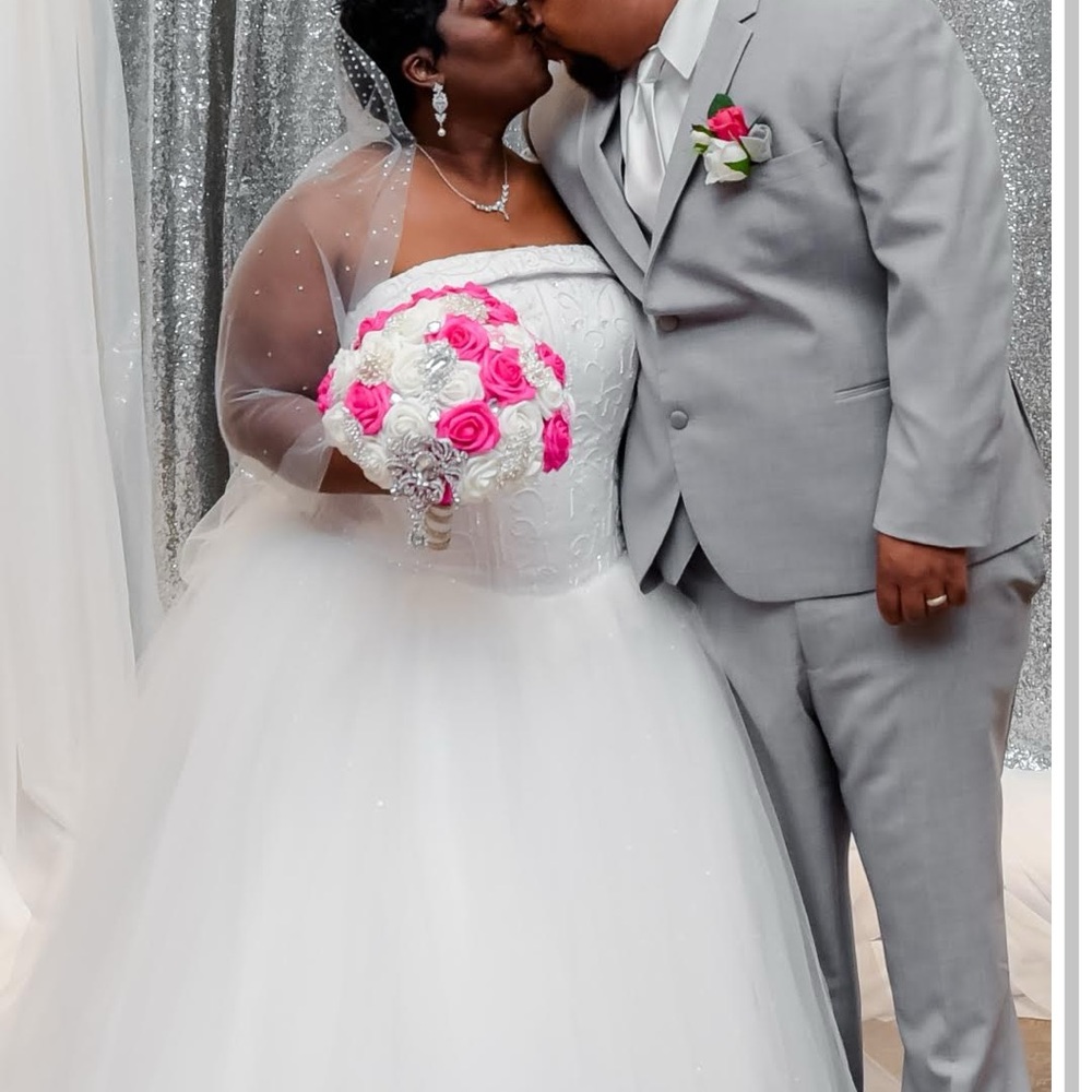 Meet your Posher, Shaon - Picture 6 of 9